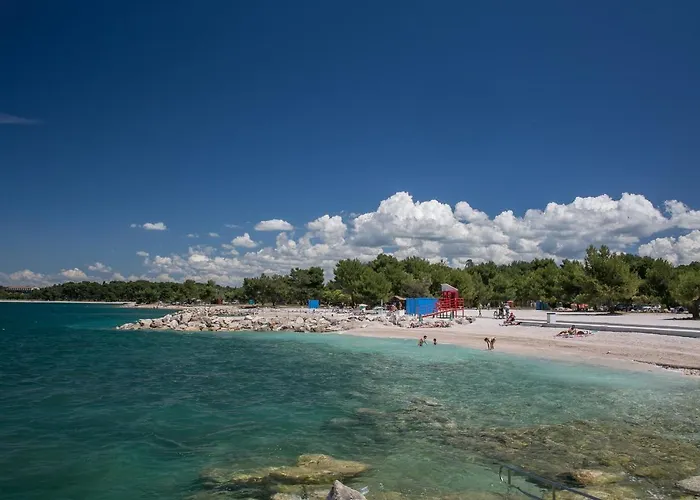 Sara, Village Stinjan Apartment Pula